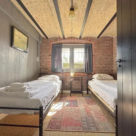 Holiday home Groot Weeshuis